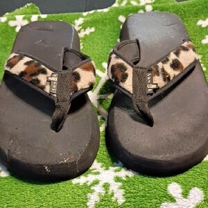 Sanuk Black and Brown Animal Print Sandals